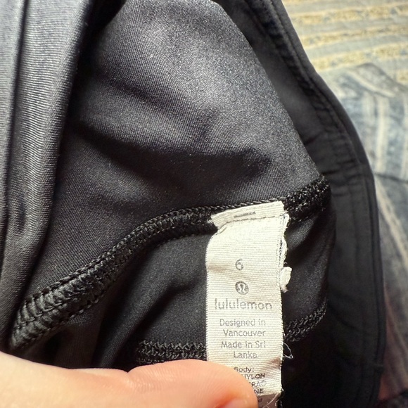 Lululemon Athletica Black Cropped Pants - Picture 2 of 2